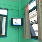 Nat 2 Guest House
